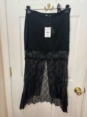 Zara Black High-Low Lace Midi Skirt